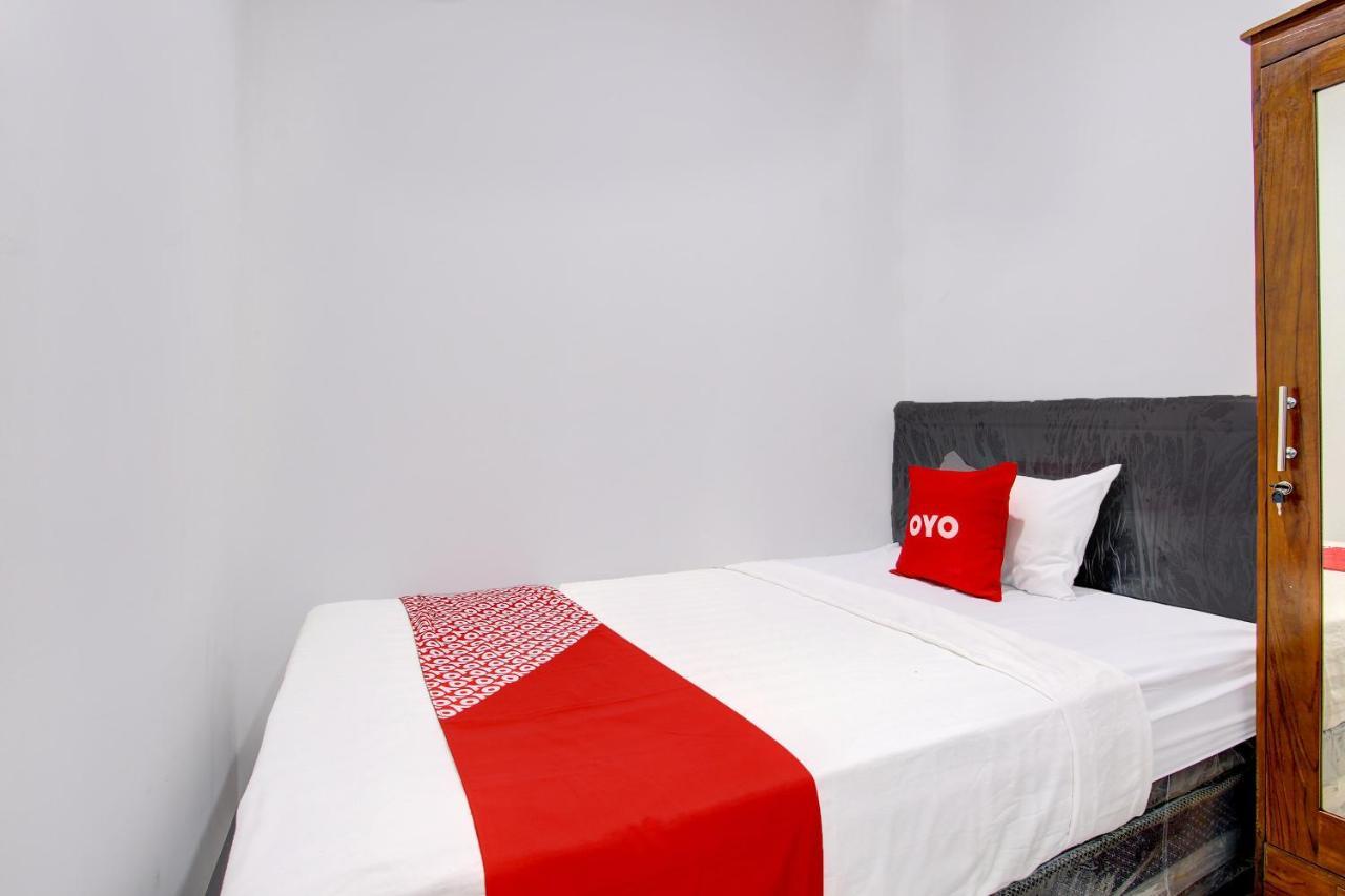 Oyo 92479 Pasadena House Hotell Krapyak Eksteriør bilde