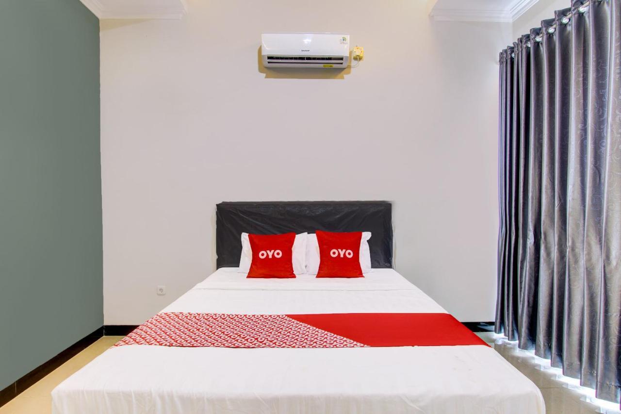 Oyo 92479 Pasadena House Hotell Krapyak Eksteriør bilde