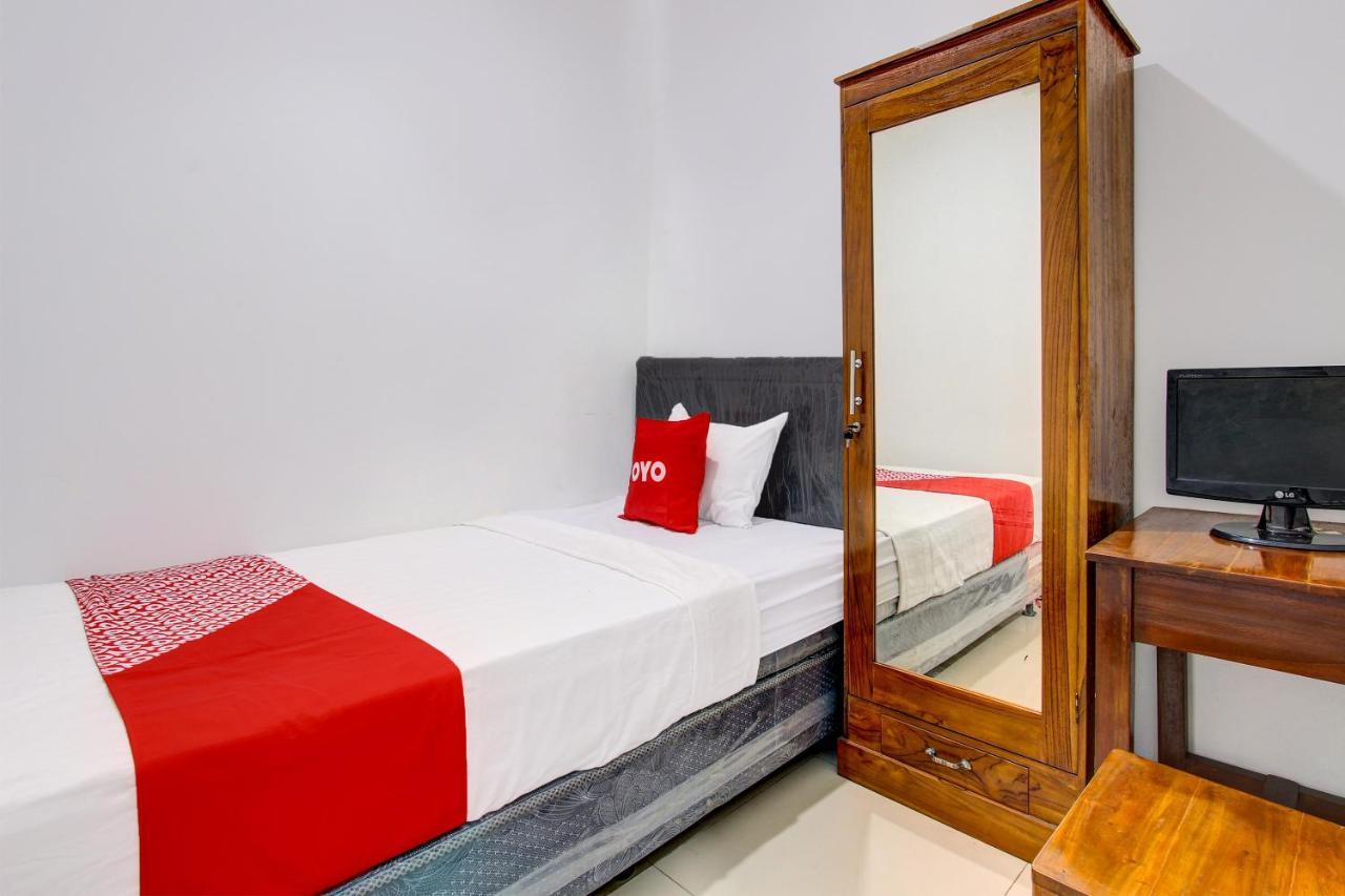 Oyo 92479 Pasadena House Hotell Semarang Eksteriør bilde